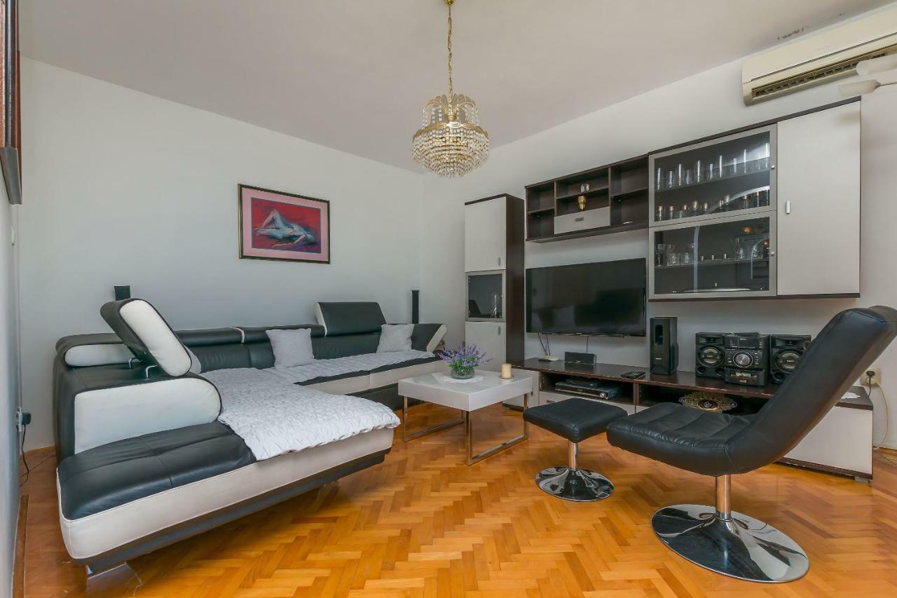 Apartment Marijana Omiš Εξωτερικό φωτογραφία